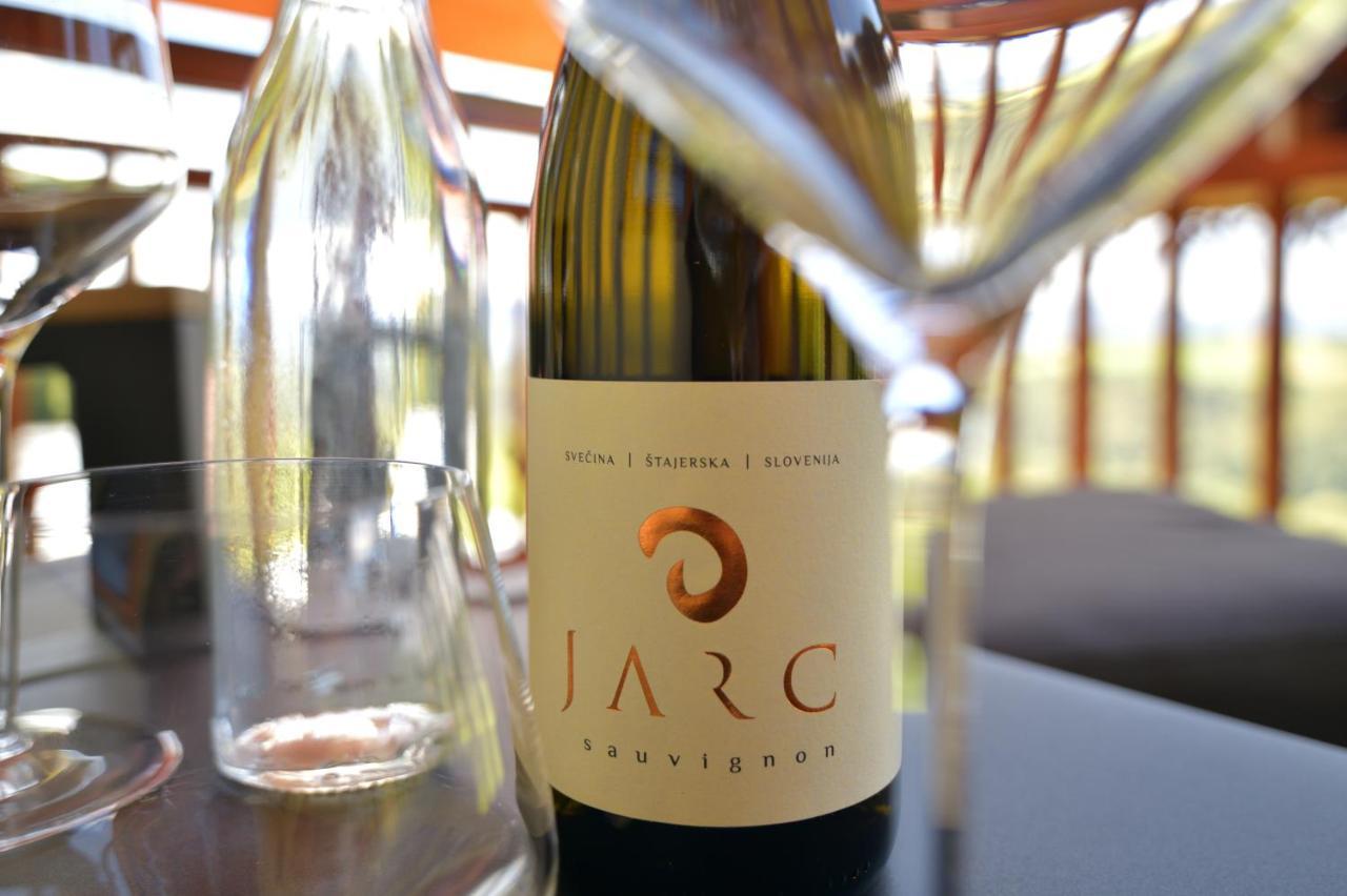 Farm Stay Jarc Vineyard Svecina Exteriör bild